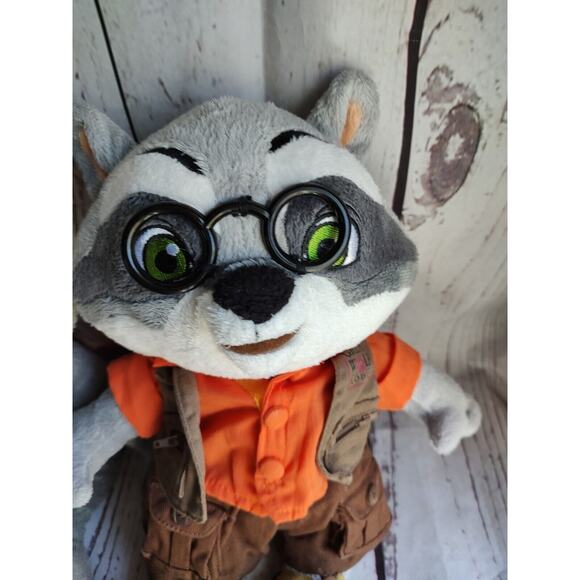 Great Wolf Lodge Wiley The Wolf And Oliver Raccoon Stuffed Animal Plush Dolls - Picture 3 of 15